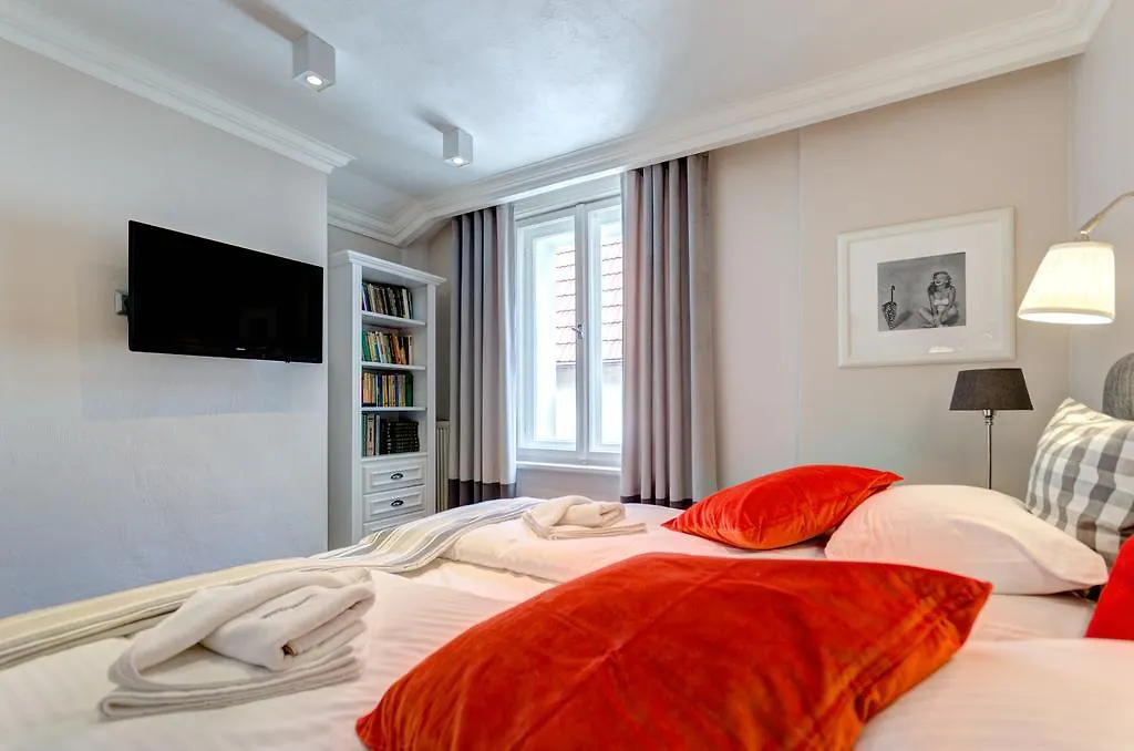 Dom & House - Mokwy Unique Apartments سوبوت