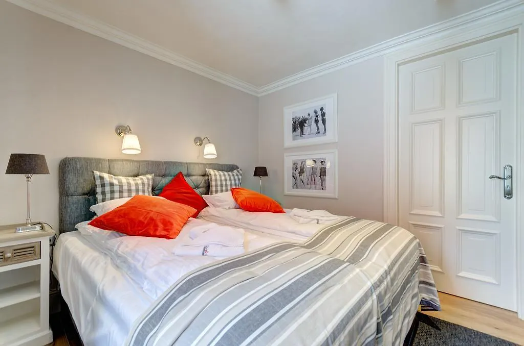 Dom & House - Mokwy Unique Apartments سوبوت