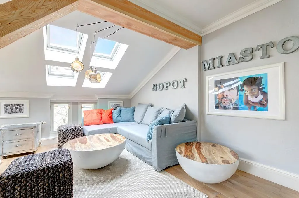 Dom & House - Mokwy Unique Apartments سوبوت